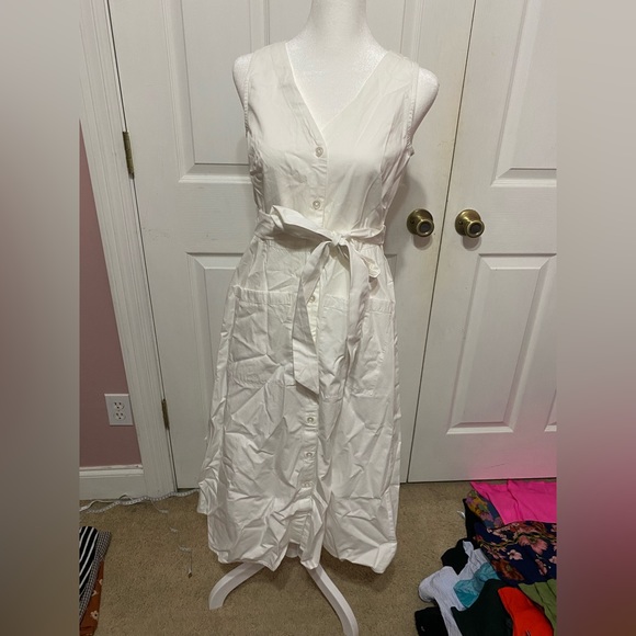Size 2 Loft White Button Down Dress with Pockets and Tie - Picture 2 of 4